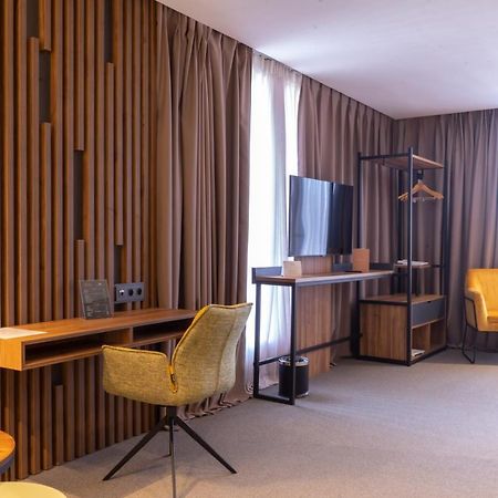 קניטרה Urban Hotel & Spa מראה חיצוני תמונה