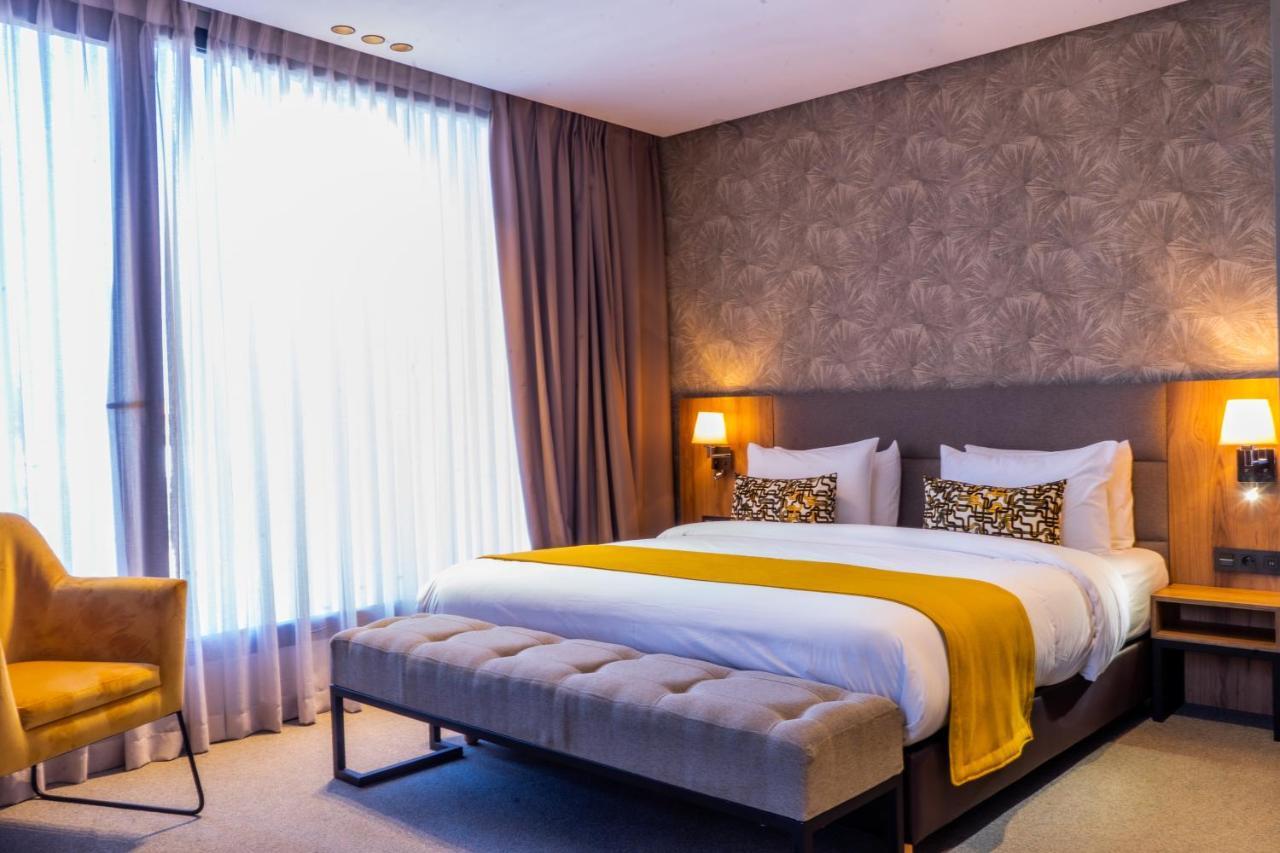 קניטרה Urban Hotel & Spa מראה חיצוני תמונה