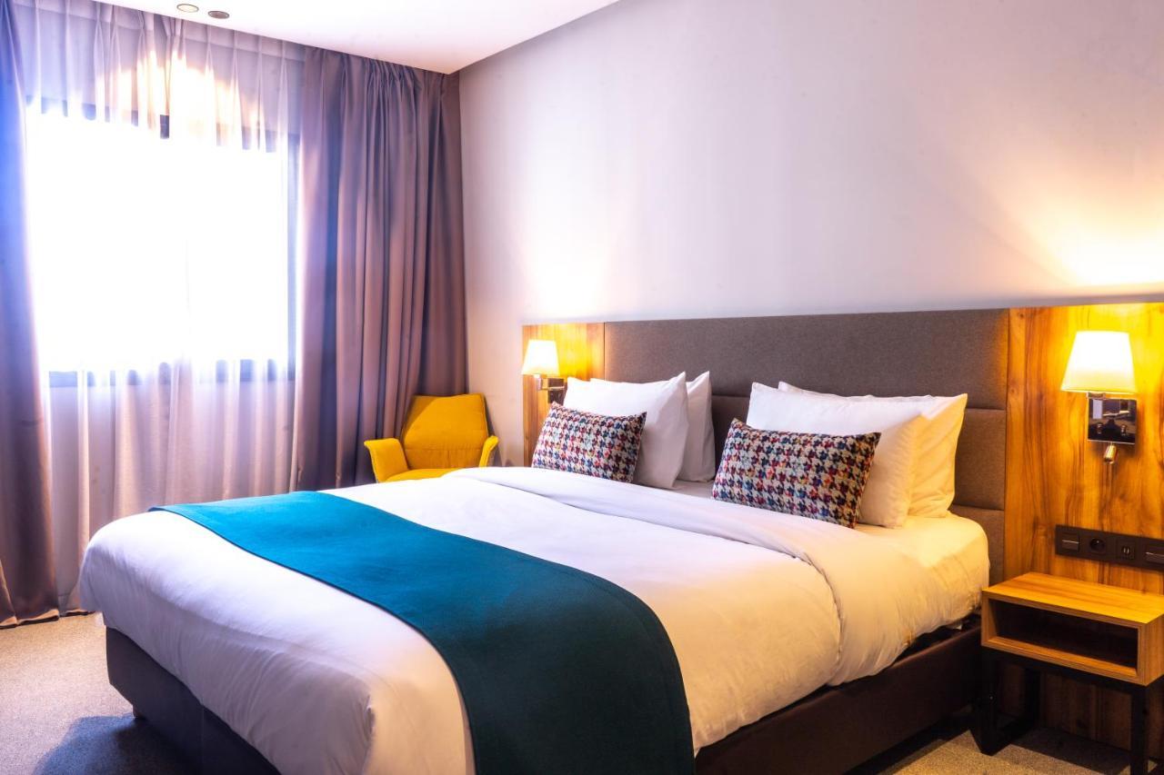 קניטרה Urban Hotel & Spa מראה חיצוני תמונה
