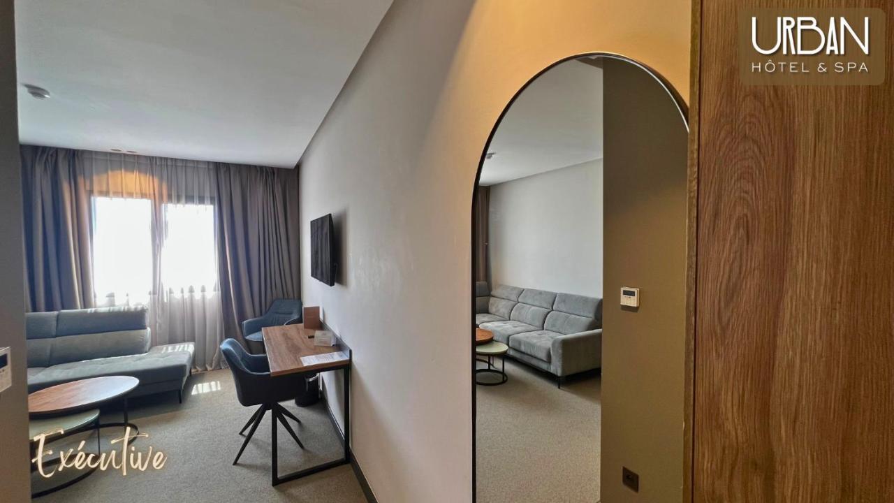 קניטרה Urban Hotel & Spa מראה חיצוני תמונה